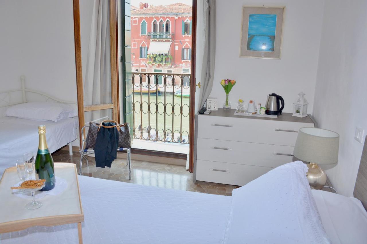 Venezia Canal View Ngoại thất bức ảnh