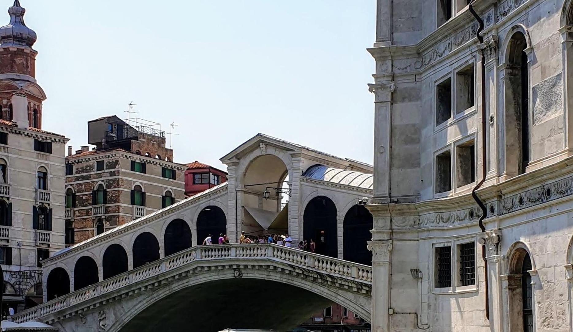 Venezia Canal View Ngoại thất bức ảnh